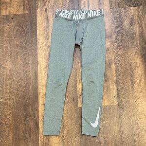 Nike Leggings‎ Youth Large Heathered Gray